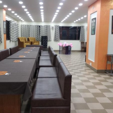 Hotel Kala Mandir Palace Биканер Экстерьер фото