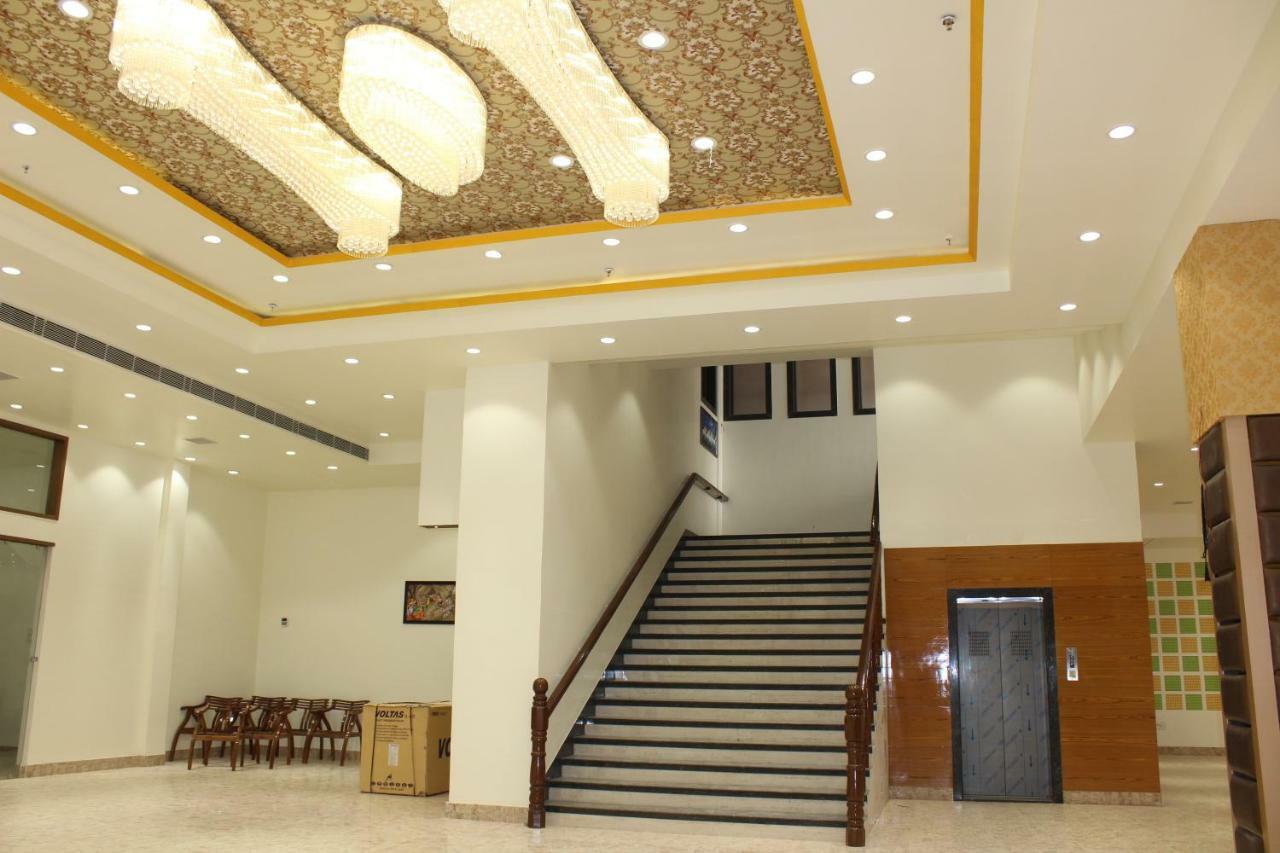 Hotel Kala Mandir Palace Биканер Экстерьер фото