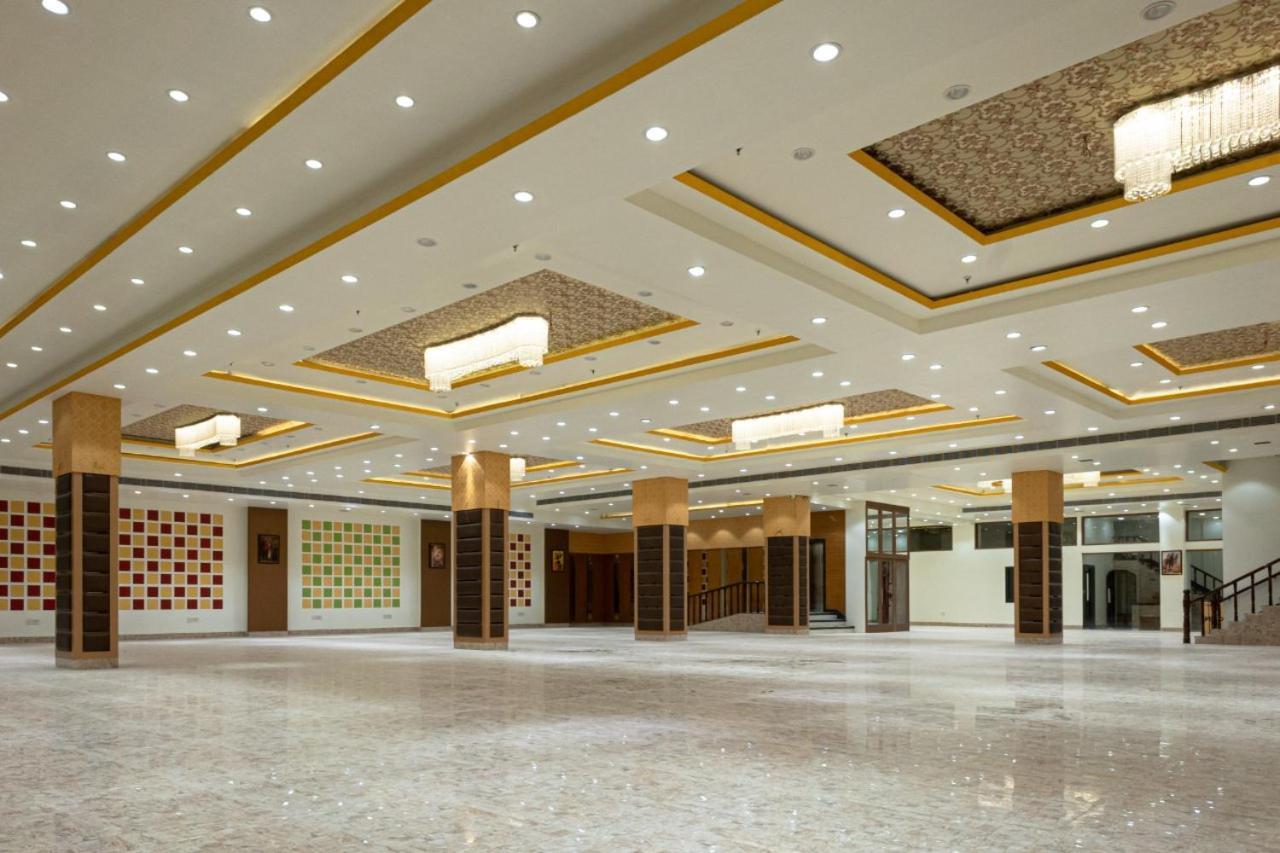 Hotel Kala Mandir Palace Биканер Экстерьер фото